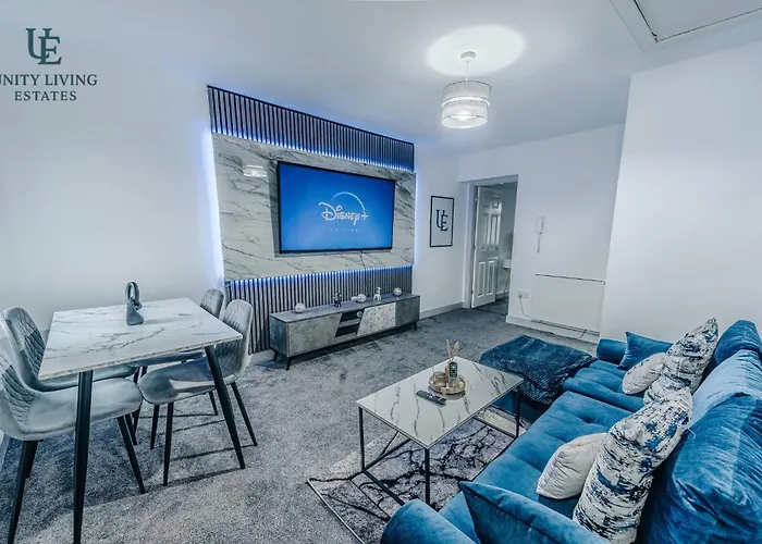 The Royal Suite 1Br Apartment Near Etihad Stadium & Coop Live