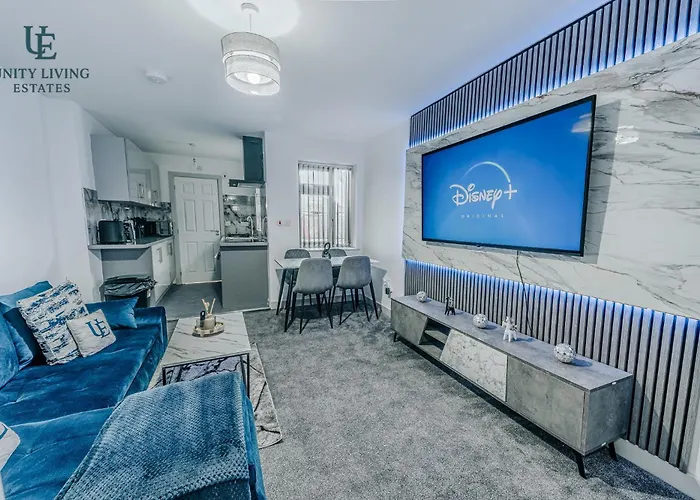 The Royal Suite 1Br Apartment Near Etihad Stadium & Coop Live